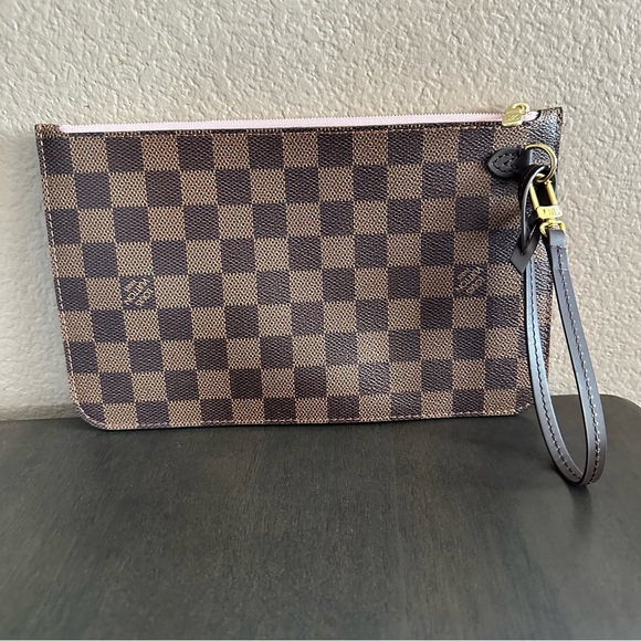 Louis Vuitton Neverfull Damier Ebene Rose Ballerine Zip Pouch - Picture 1 of 6